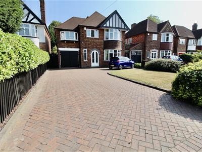 Front Garden/Driveway